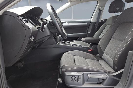 Volkswagen Passat 2.0 TDI EVO Business DSG