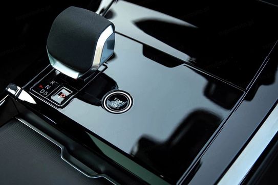 Land Rover Range Rover Sport 3.0 D300 Dynamic SE