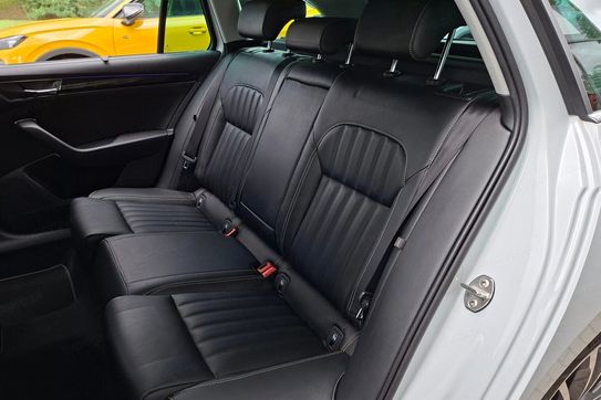 Skoda Superb 2.0 TDI SCR 4x4 L&K DSG