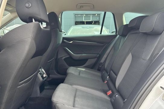 Skoda Octavia 1.5 TSI mHEV  Ambition DSG