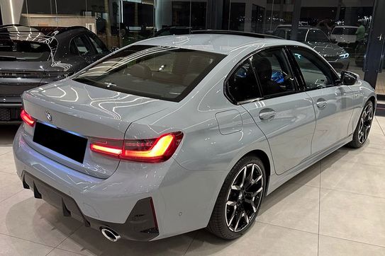 BMW Seria 3 318i M Sport