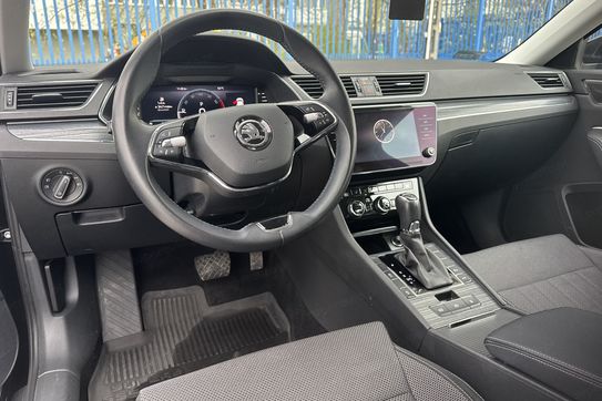 Skoda Superb Sportline 2.0 TSI  DSG