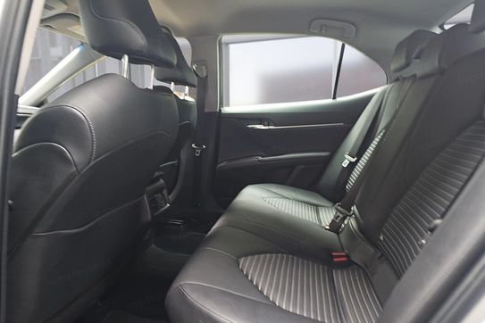 Toyota Camry 2.5 Hybrid Prestige Cvt