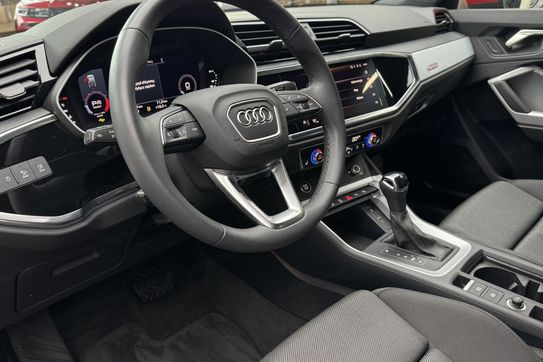 Audi Q3 35 TFSI S-Line