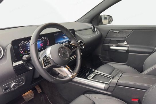 Mercedes GLA 200 Progressive