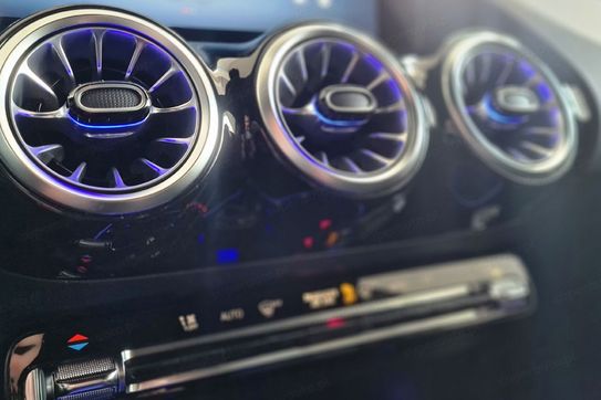 Mercedes GLA 220 4-Matic AMG Line