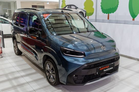 Toyota Proace City Verso Long L2H1 Family 7os AT