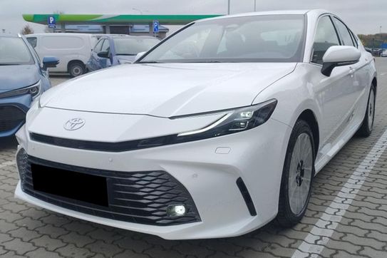 Toyota Camry Executive 2.5 Hybrid Dynamic Force