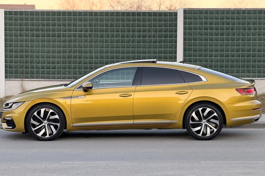 Volkswagen Arteon 2.0 TSI 4Motion R-Line DSG