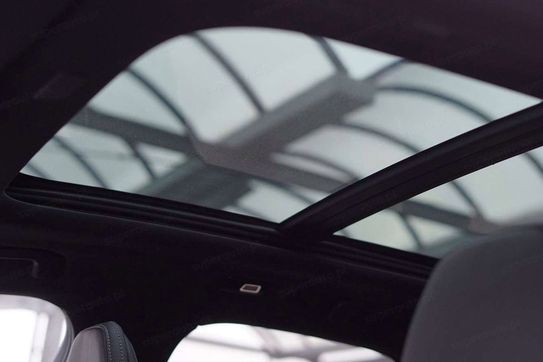 Volvo XC60 B5 AWD Ultra Black Edition