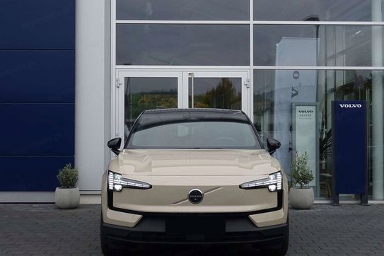 Volvo EX30 Single Motor Extended Range Ultra