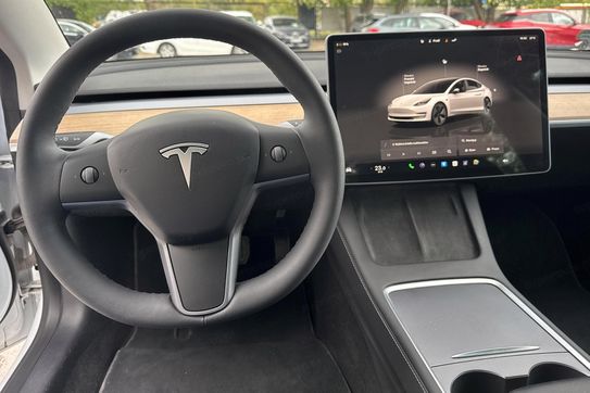 Tesla Model 3 Standard Range Plus