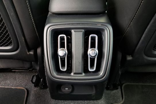 Volvo XC40 B3 Core aut