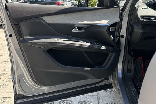 Peugeot 3008 GT 1.2 PureTech  S&S EAT8