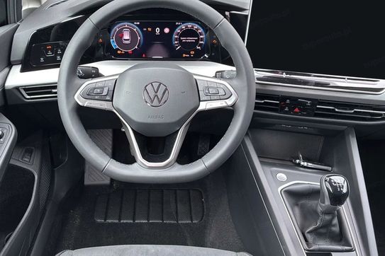 Volkswagen Golf Life Plus  1.5 TSI