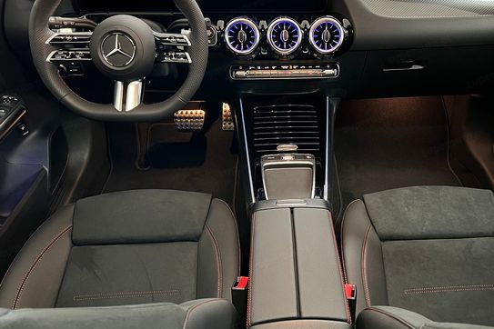 Mercedes GLA 200 AMG Line
