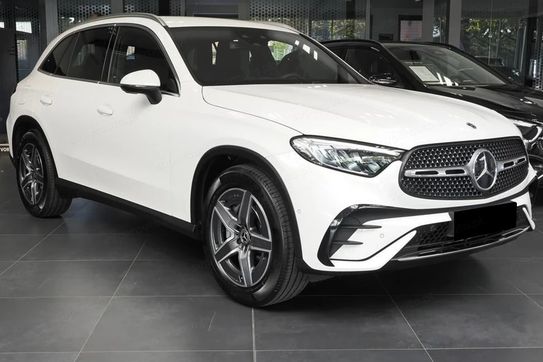 Mercedes GLC 200 4-Matic AMG Line