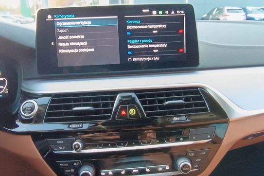 BMW Seria 5 530e xDrive Business Edition