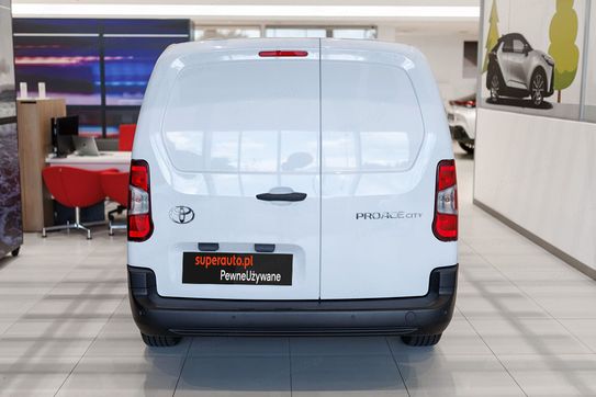 Toyota Proace City Long