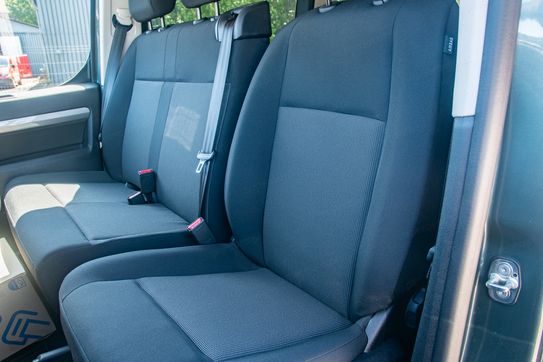 Opel Zafira Life Extra Long L2H1 Business AT8