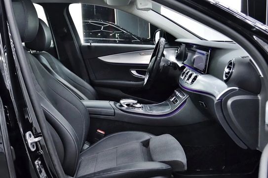 Mercedes Klasa E E 220 d Business Edition 9G-TRONIC