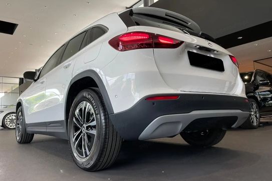 Mercedes GLA 220 4-Matic