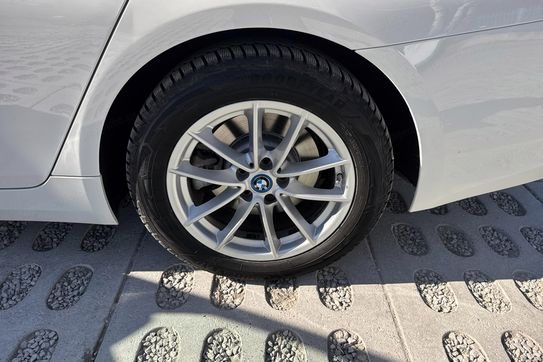 BMW Seria 5 520e