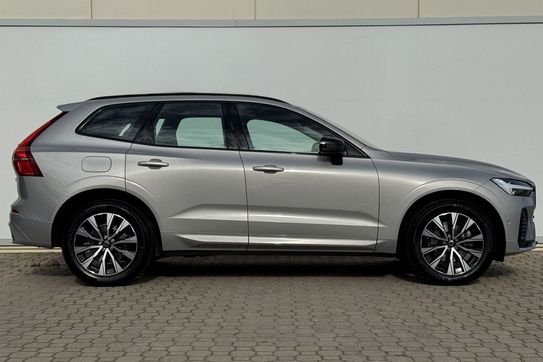 Volvo XC60 B5 B AWD Plus Dark