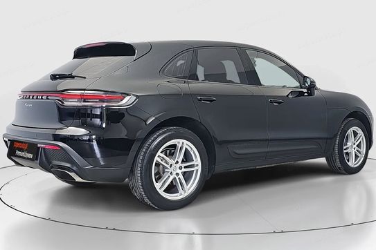 Porsche Macan Standard