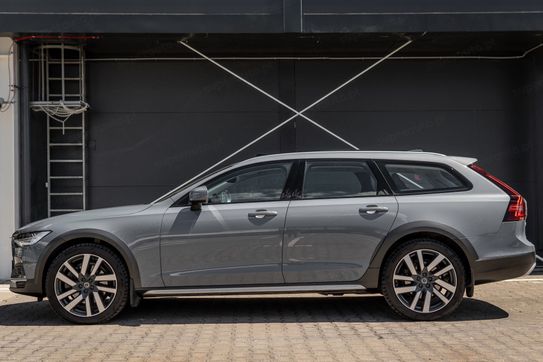Volvo V90 Cross Country B5 D AWD