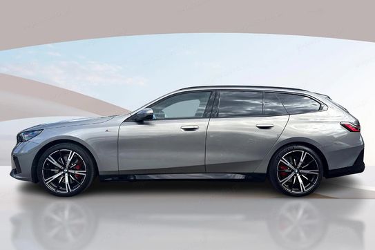 BMW Seria 5 Touring 520d xDrive M Sport