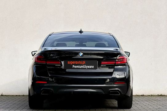 BMW Seria 5 530d xDrive M Sport sport-aut