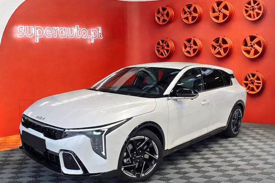 Kia K4 1.6 T-GDI GT Line