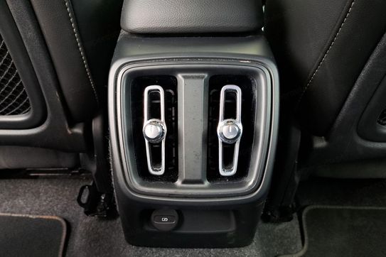 Volvo XC40 B3 Core aut