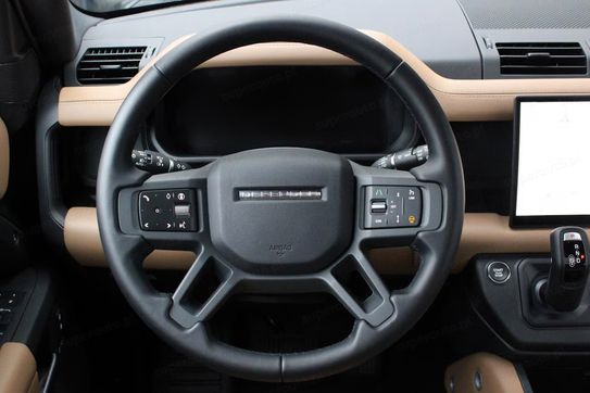 Land Rover Defender 110 D350 X-Dynamic HSE