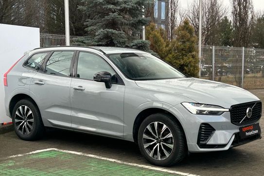 Volvo XC60 B5 B AWD Plus Dark aut