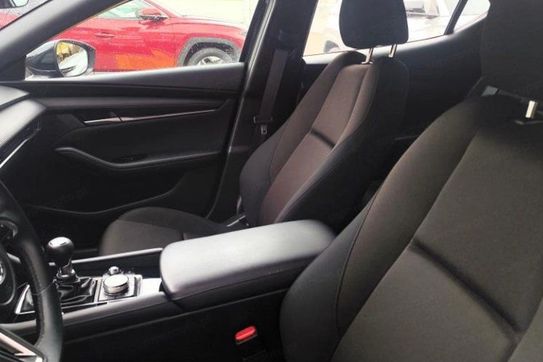 Mazda 3 2.0