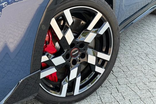 Mini Countryman JCW ALL4  John Cooper Works sport-aut