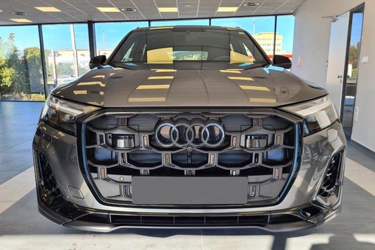 Audi Q7 50 TDI quattro S Line