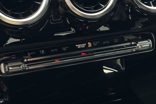 Mercedes Klasa A 250 e AMG Line