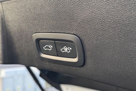 Volvo XC40 82kWh Recharge Twin AWD Plus aut