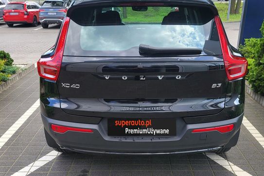 Volvo XC40 B3 Plus Dark aut