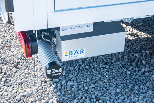 Iveco Daily 35S18 Kontener 8EP + Winda