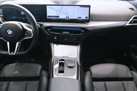 BMW Seria 3 318i M Sport