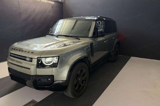 Land Rover Defender 110 D300 X-Dynamic HSE
