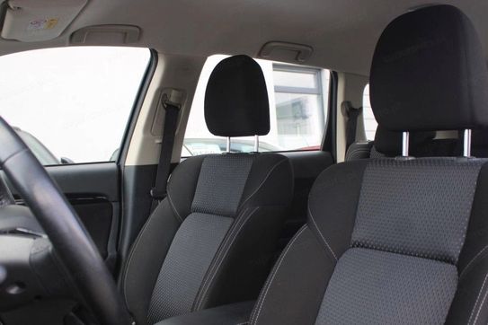 Mitsubishi Outlander Invite + 2WD