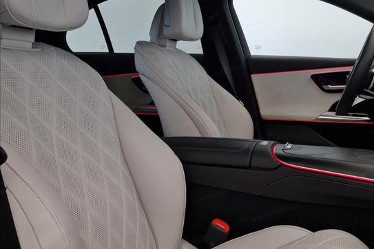 Mercedes Klasa E 220 d 4-Matic AMG