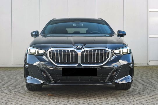 BMW Seria 5 Touring 520d xDrive M Sport