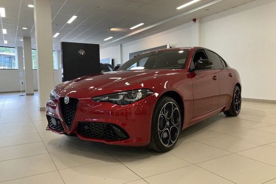 Alfa Romeo Giulia Intensa Q4