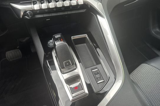 Peugeot 3008 Allure Pack 1.2 PureTech EAT8
